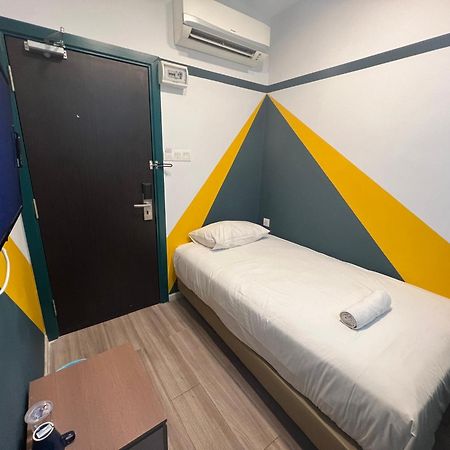 שאה אלאם Smile Hotel Subang Airport מראה חיצוני תמונה