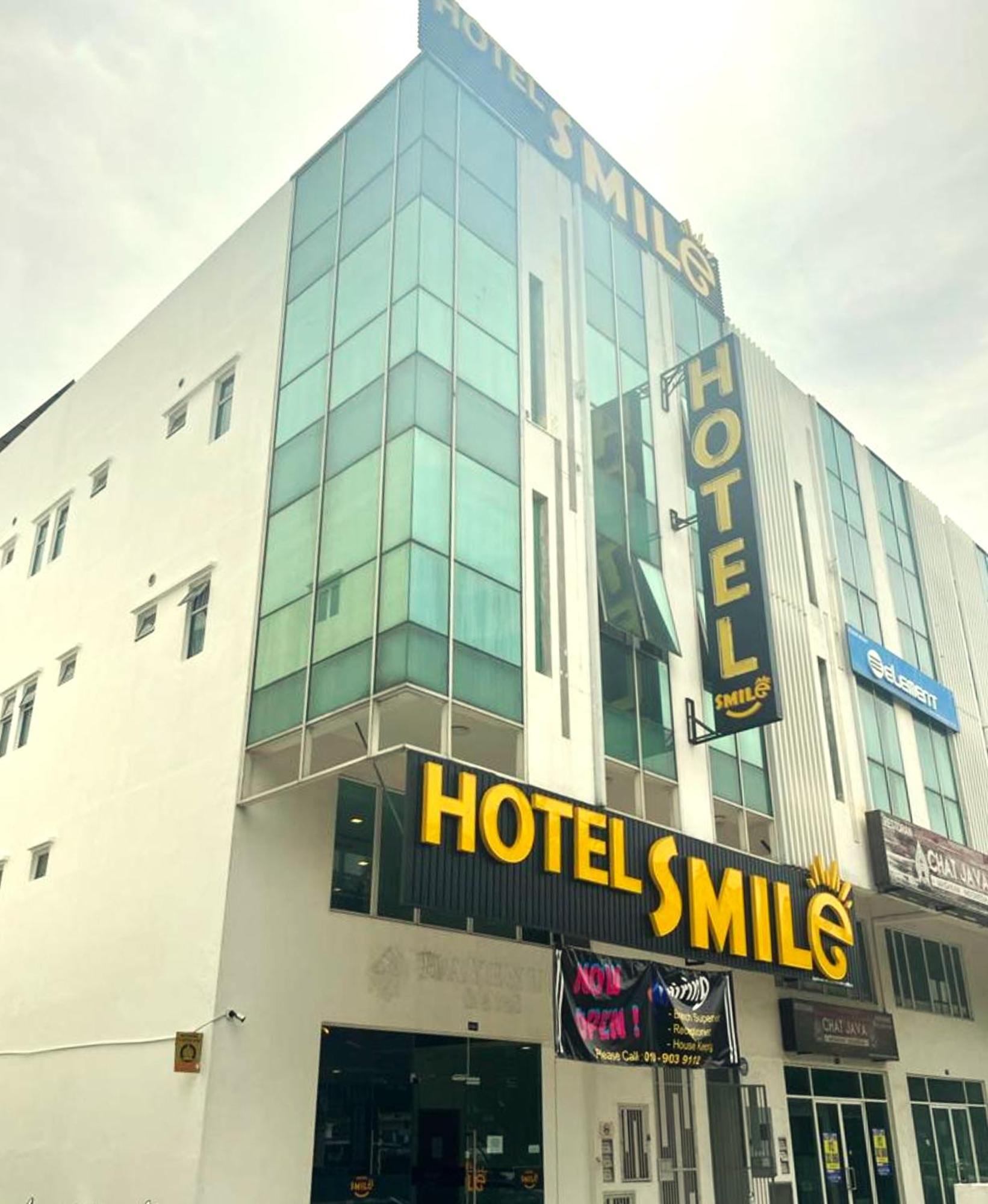שאה אלאם Smile Hotel Subang Airport מראה חיצוני תמונה